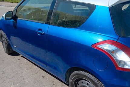 Suzuki Swift 168.000 km 3.700 &euro; Warstein 59581