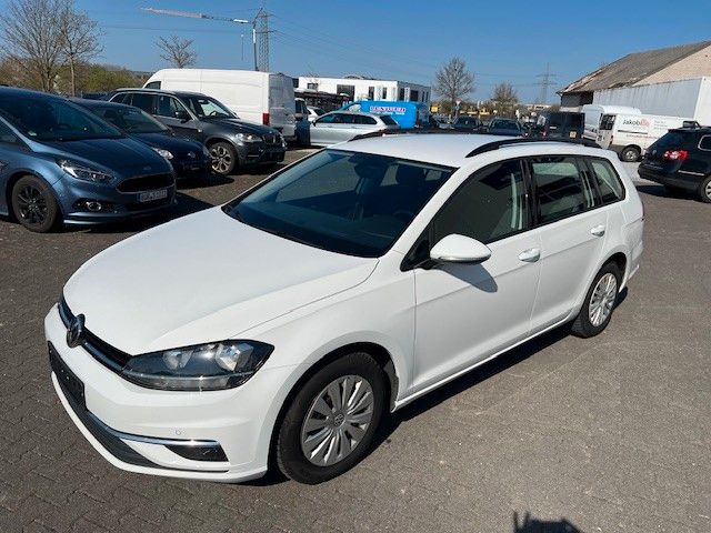VW Golf 229.840 km 6.999 &euro; Paderborn 33106