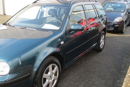 VW Golf 229.600 km 590 &euro; Paderborn 33106