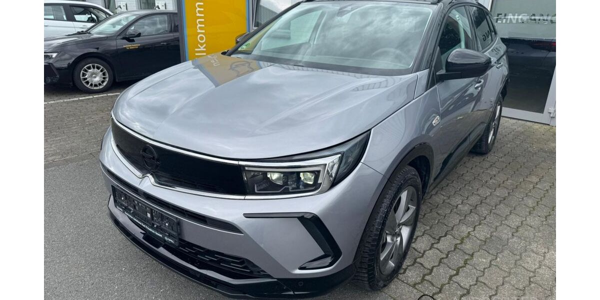 Opel Grandland (X) 17.900 km 23.490 &euro; Anröchte 59609