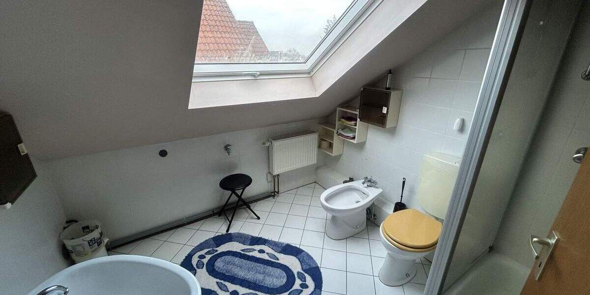 Mehrfamilienhaus, Wohnhaus Borchen / Kirchborchen Kirchborchen - 9 Zimmer, 216 m&sup2;, 380.000&euro; | Angebot:26715257