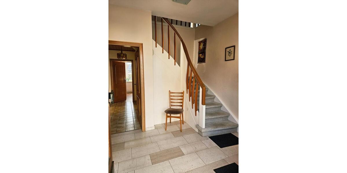 Einfamilienhaus Büren - 7 Zimmer, 160 m&sup2;, 335.000&euro; | Angebot:25861538