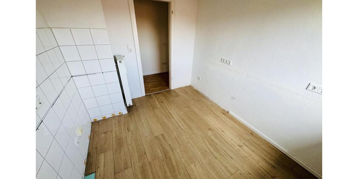Dachgeschoßwohnung Bad Sassendorf - 4 Zimmer, 79 m&sup2;, 450&euro; | Angebot:26606251