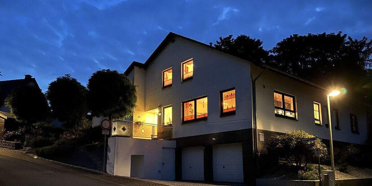 Einfamilienhaus Warstein - 1 Zimmer, 282 m&sup2;, 489.000&euro; | Angebot:25774813