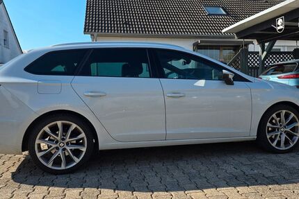 Seat Leon 102.000 km 13.999 &euro; Lippstadt 59558