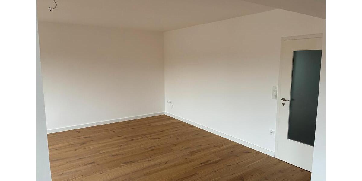 Etagenwohnung Salzkotten - 5 Zimmer, 107 m&sup2;, 1.220&euro; | Angebot:26022970