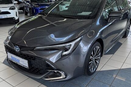 Toyota Corolla 23.135 km 27.890 &euro; Paderborn 33104