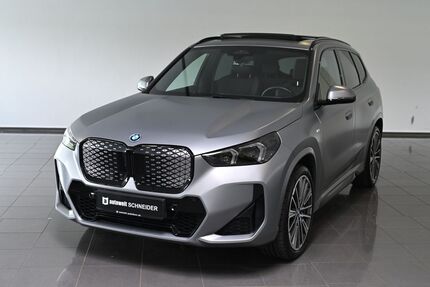 BMW iX1 35.612 km 47.990 &euro; Paderborn 33100