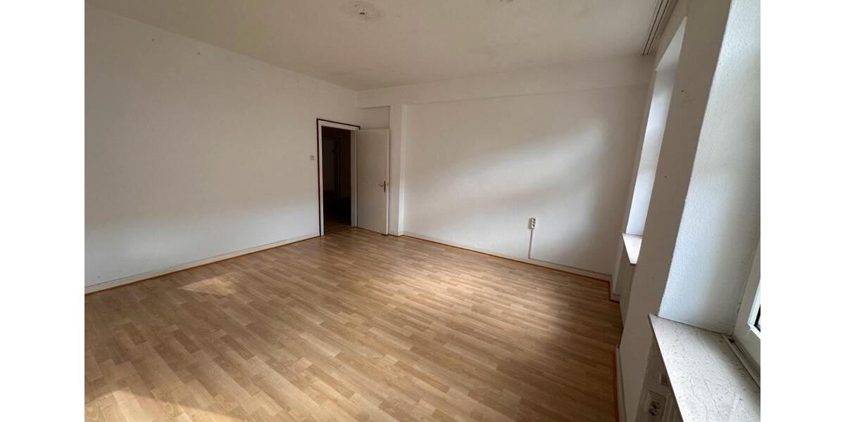 Terrassenwohnung Soest - 4 Zimmer, 125 m&sup2;, 1.250&euro; | Angebot:25978177