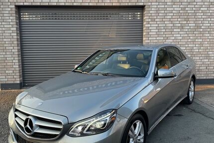 Mercedes-Benz E 200 120.000 km 14.999 &euro; Rheda-Wiedenbrück 33378