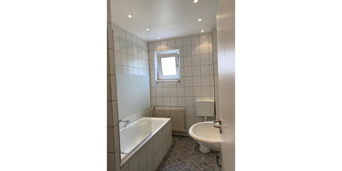 Hochparterre Paderborn - 4 Zimmer, 105 m&sup2;, 274.000&euro; | Angebot:22284057
