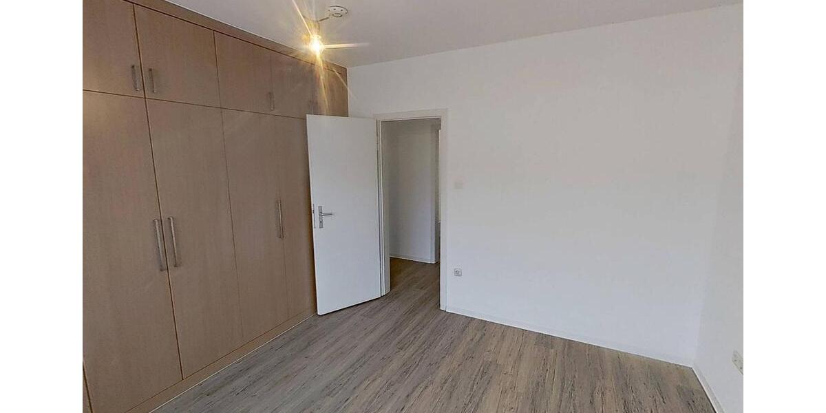 Etagenwohnung Paderborn - 3 Zimmer, 70 m&sup2;, 593&euro; | Angebot:24570702