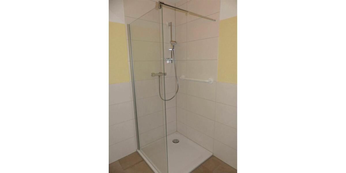 Etagenwohnung Bad Sassendorf - 1.5 Zimmer, 63 m&sup2;, 627&euro; | Angebot:25292268