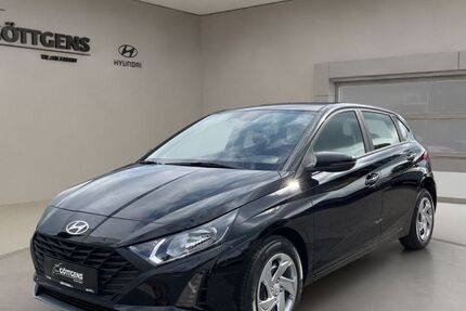 Hyundai i20 3.100 km 16.990 &euro; Soest 59494