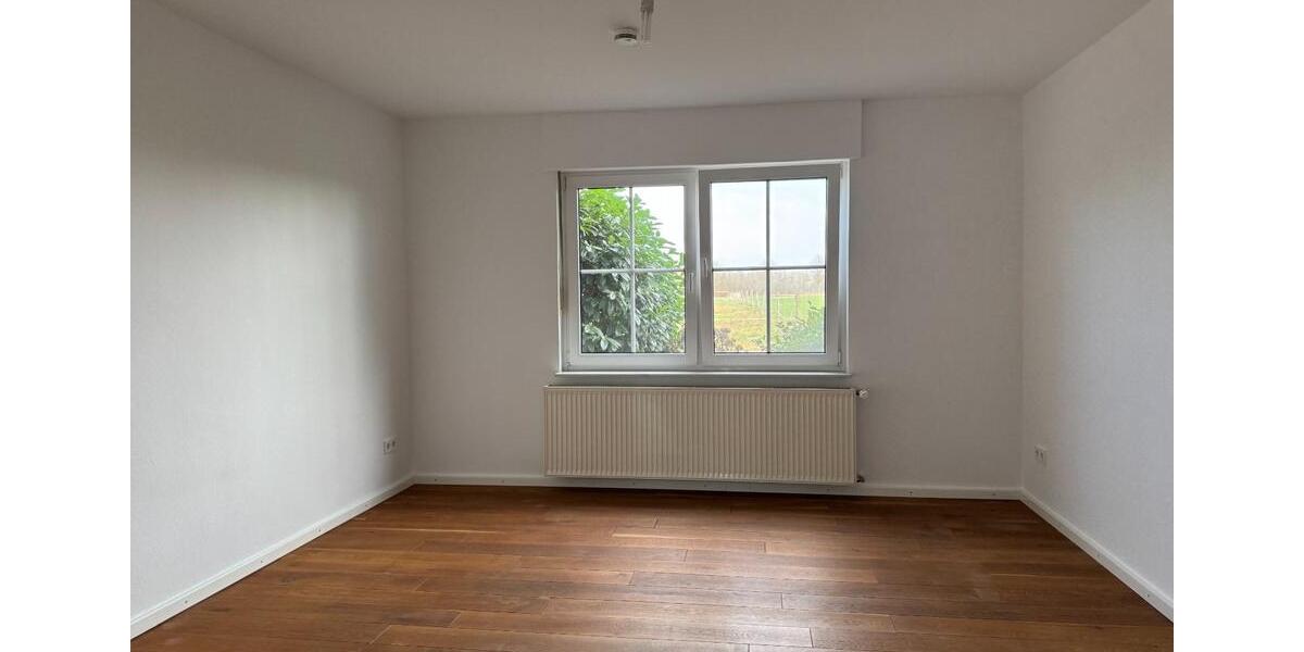 Erdgeschoßwohnung Verl - 3 Zimmer, 115 m&sup2;, 1.100&euro; | Angebot:24717346