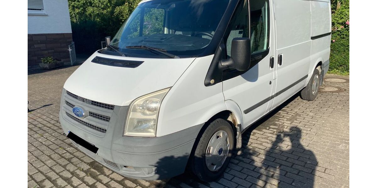 Ford Transit 217.977 km 3.600 &euro; Paderborn 33102