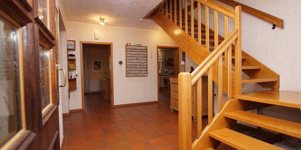 Einfamilienhaus Herzebrock-Clarholz Clarholz - 8 Zimmer, 180 m&sup2;, 850.000&euro; | Angebot:25836561