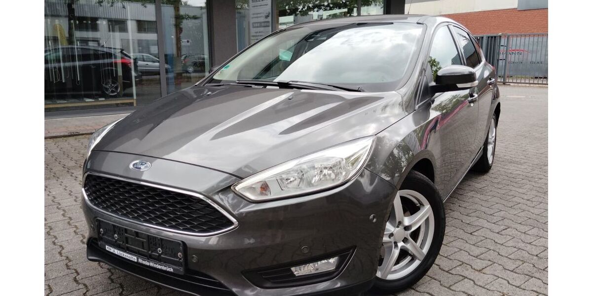 Ford Focus 95.000 km 6.900 &euro; Gütersloh 33334