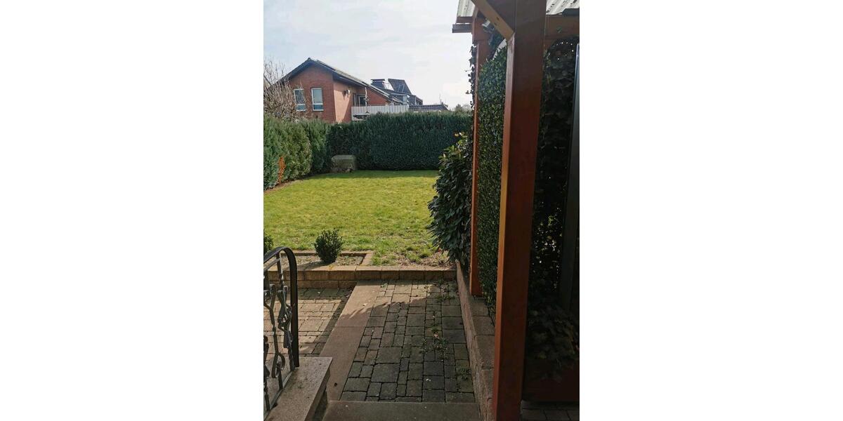 Doppelhaushälfte Delbrück - 5 Zimmer, 140 m&sup2;, 280.000&euro; | Angebot:25400529
