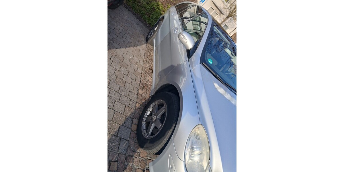 Mercedes-Benz R 280 Kombi 291.000 km 4.500 &euro; Lippstadt 59555