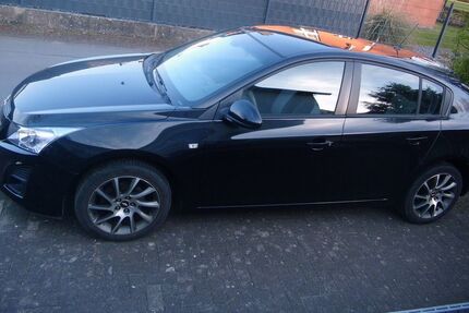 Chevrolet Cruze 78.200 km 4.000 &euro; Salzkotten 33154