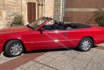 Mercedes-Benz 220 181.320 km 22.950 &euro; Oelde 59302