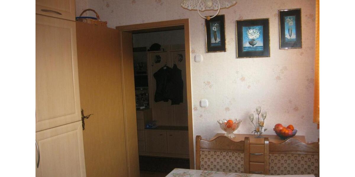 Etagenwohnung Lippstadt Overhagen - 4 Zimmer, 86 m&sup2;, 165.000&euro; | Angebot:26414851