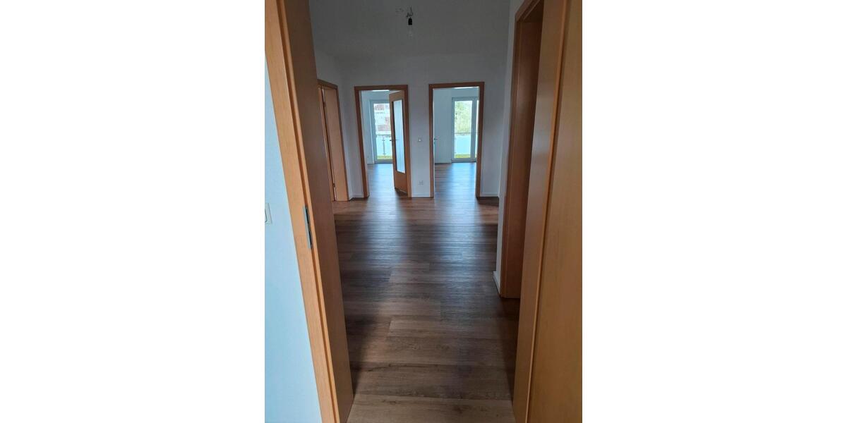 Etagenwohnung Gütersloh - 3 Zimmer, 115 m&sup2;, 1.470&euro; | Angebot:25949033