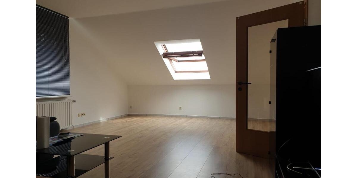 Dachgeschoßwohnung Möhnesee - 2 Zimmer, 60 m&sup2;, 128.000&euro; | Angebot:26235885