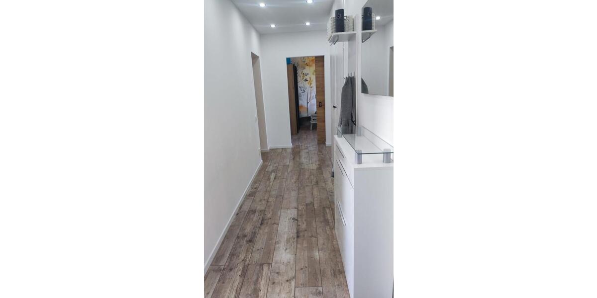 Mehrfamilienhaus, Wohnhaus Oelde - 3 Zimmer, 76 m&sup2;, 200.000&euro; | Angebot:24784097