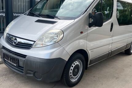 Opel Vivaro 286.000 km 7.998 &euro; Gütersloh 33332