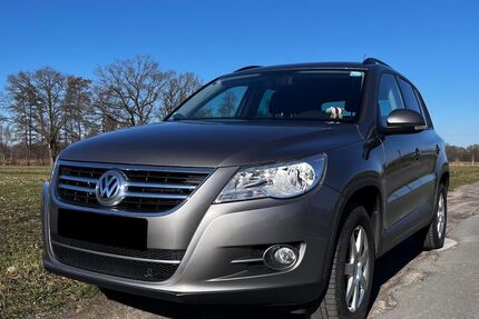 VW Tiguan 189.000 km 5.990 &euro; Rietberg 33397