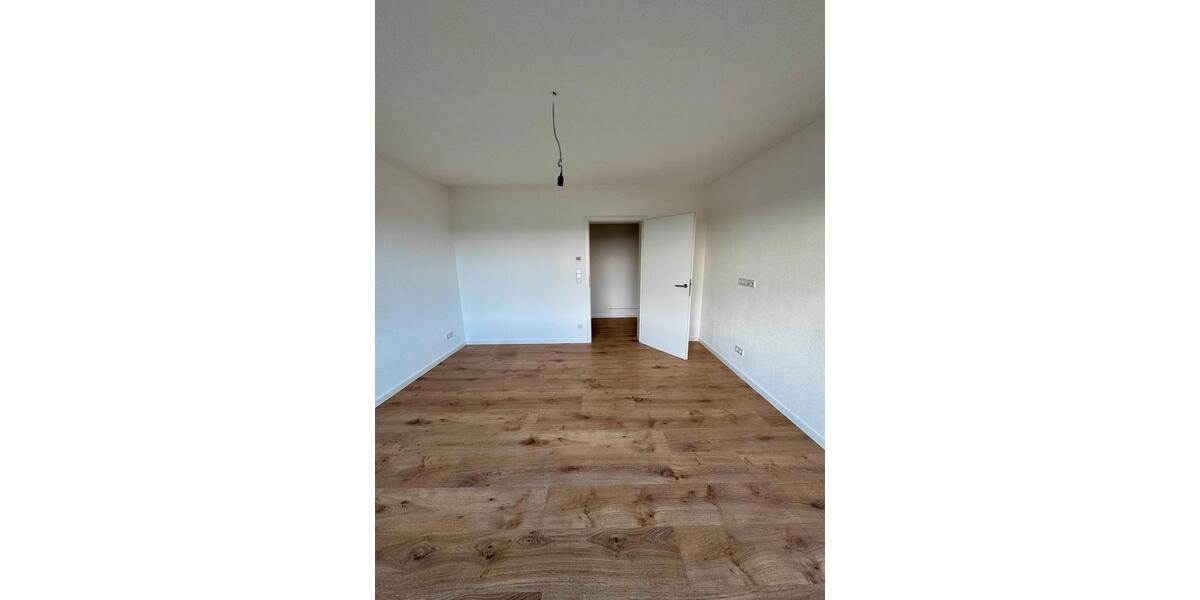 Erdgeschoßwohnung Warstein - 3 Zimmer, 81 m&sup2;, 900&euro; | Angebot:25964963