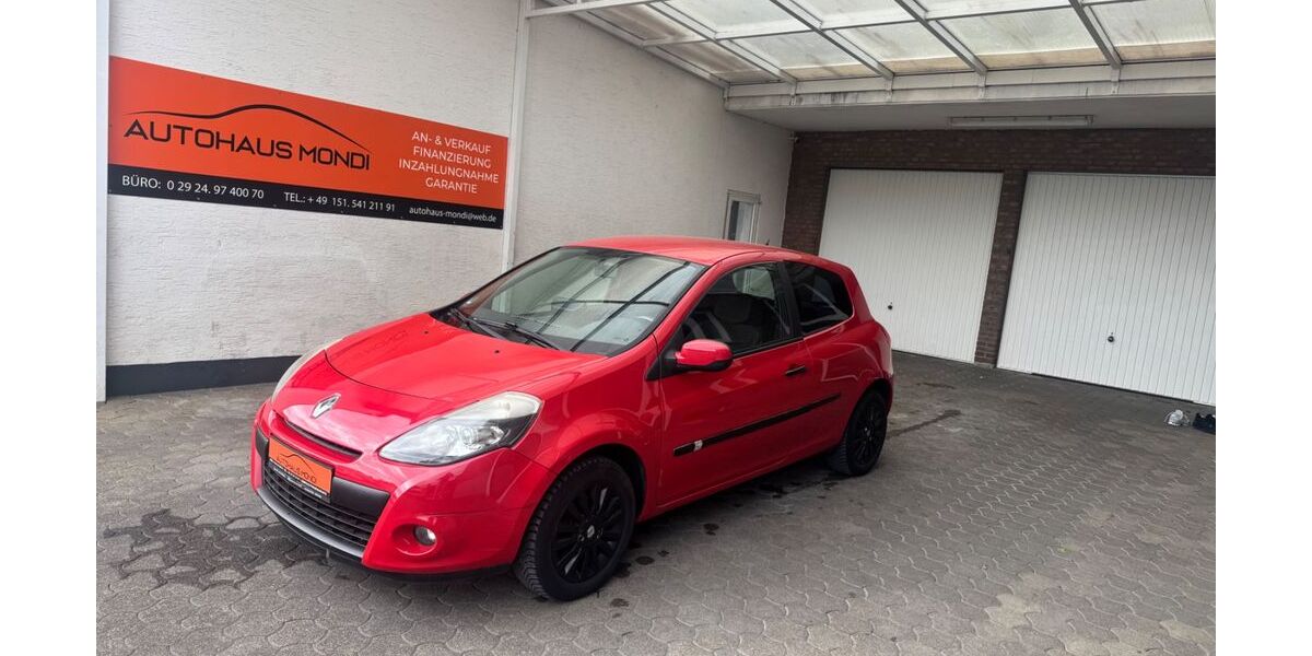Renault Clio 215.000 km 2.900 &euro; Möhnesee-Körbecke 59519