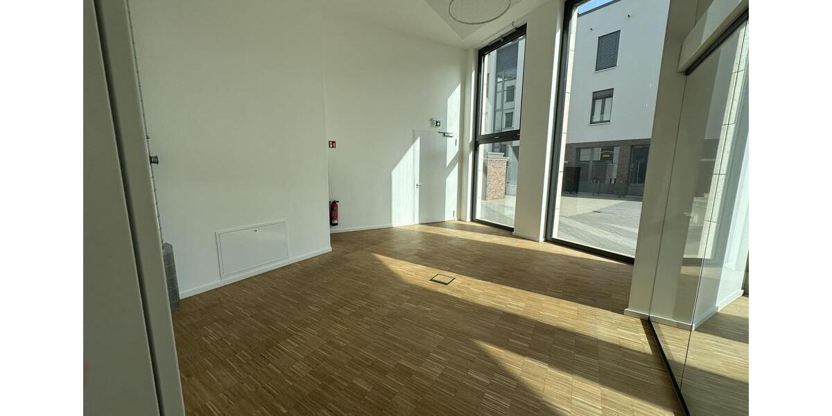 Gewerbeobjekt Gütersloh - 2.400&euro; | Angebot:25152373