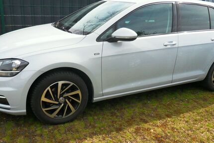 VW Golf 80.500 km 13.890 &euro; Erwitte 59597