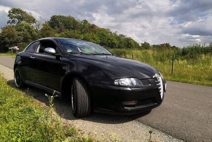 Alfa Romeo GT 178.550 km 2.000 &euro; Erwitte Bad Westernkotten 59597