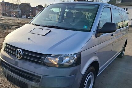 VW T5 Transporter 251.000 km 8.499 &euro; Paderborn 33100