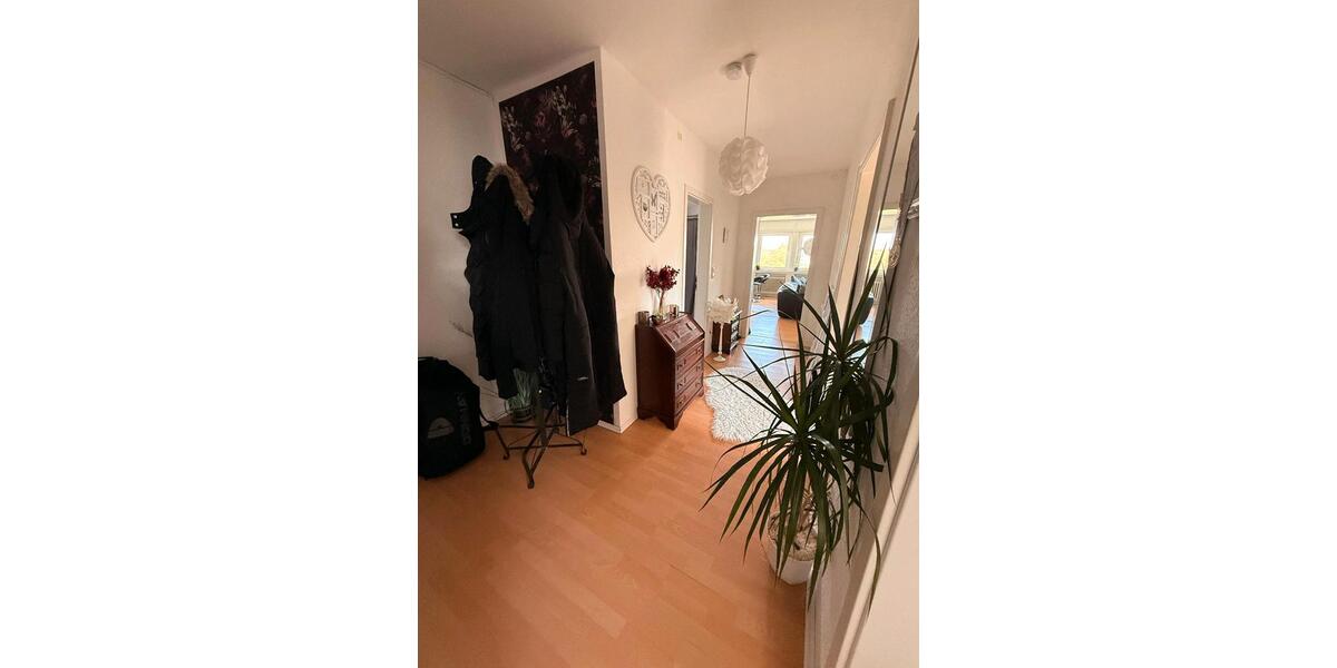 Dachgeschoßwohnung Oelde - 4 Zimmer, 83 m&sup2;, 710&euro; | Angebot:26516427