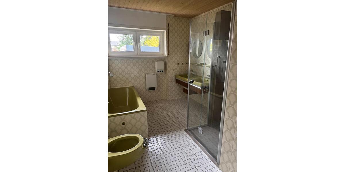 Mehrfamilienhaus, Wohnhaus Delbrück - 398.000&euro; | Angebot:23216074