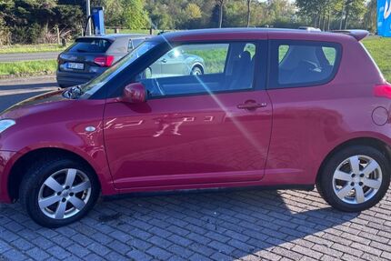 Suzuki Swift 200.000 km 2.400 &euro; Paderborn 33102