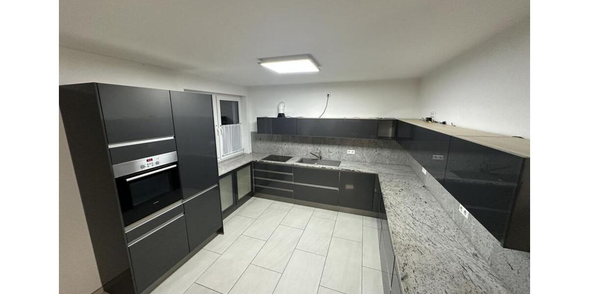 Terrassenwohnung Gütersloh - 5 Zimmer, 155 m&sup2;, 1.950&euro; | Angebot:25837297