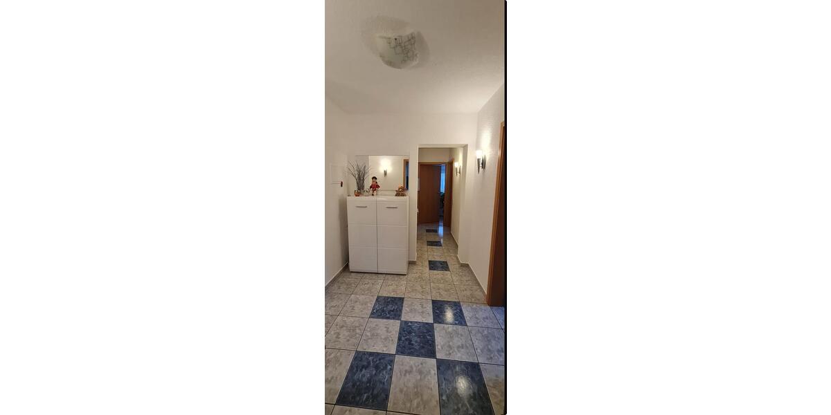 Etagenwohnung Lippstadt Overhagen - 4 Zimmer, 83 m&sup2;, 220.000&euro; | Angebot:25174073
