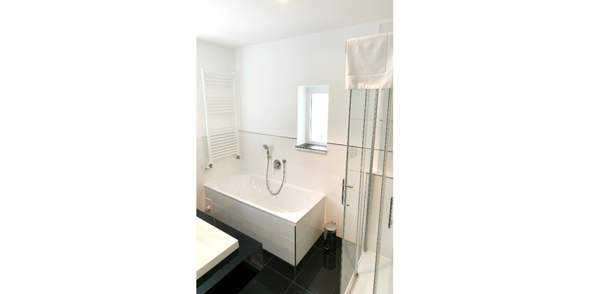 Etagenwohnung Lippstadt Overhagen - 3 Zimmer, 100 m&sup2;, 880&euro; | Angebot:22636048