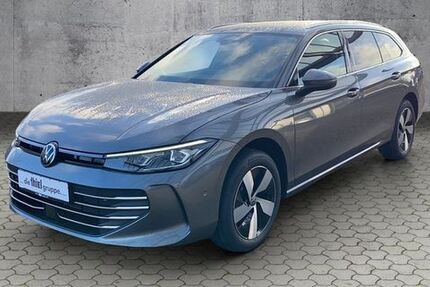VW Passat 4.500 km 39.980 &euro; Paderborn 33100