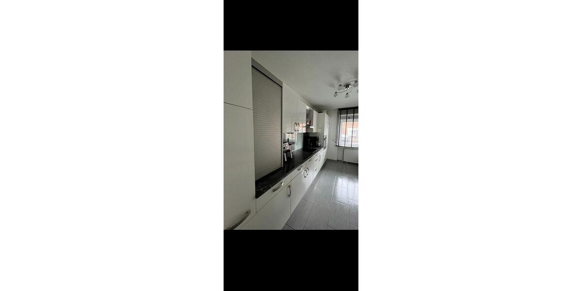 Reihenhaus Gütersloh - 6 Zimmer, 110 m&sup2;, 360.000&euro; | Angebot:26613911