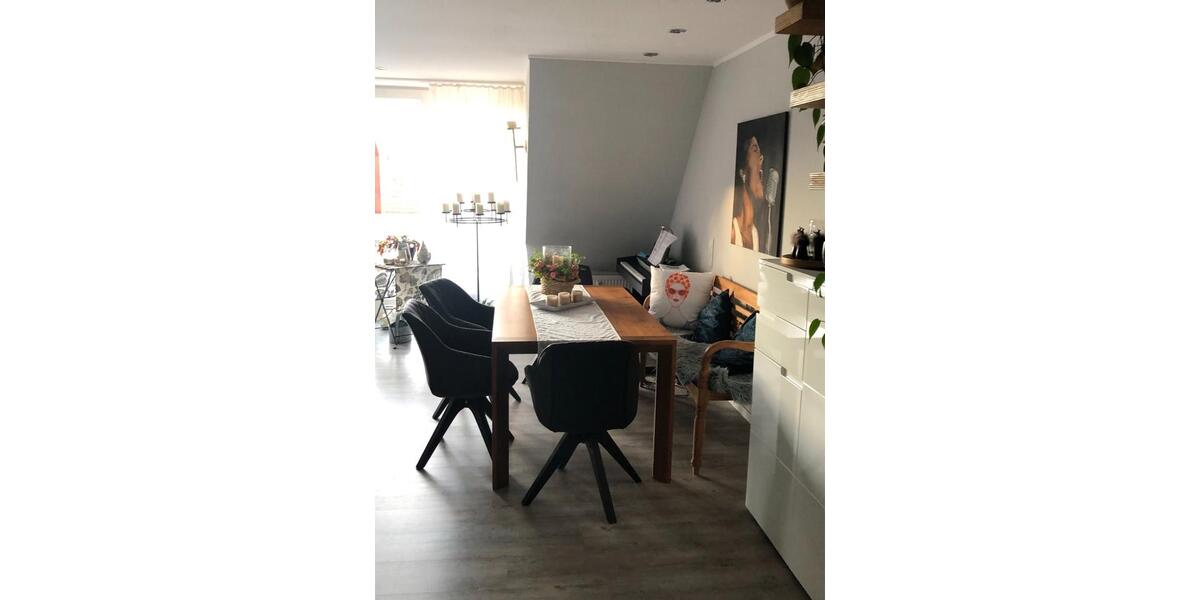 Dachgeschoßwohnung Lippstadt - 3 Zimmer, 85 m&sup2;, 220.000&euro; | Angebot:20111607