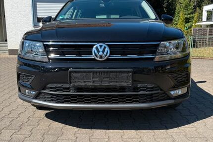 VW Tiguan 58.300 km 17.450 &euro; Rietberg 33397
