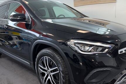 Mercedes-Benz GLA 200 61.500 km 28.690 &euro; Soest 59494