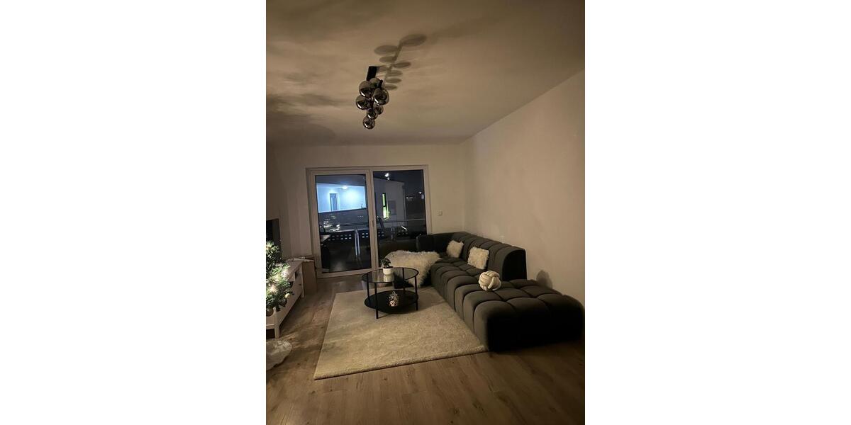 Etagenwohnung Paderborn - 2 Zimmer, 75 m&sup2;, 835&euro; | Angebot:26048122